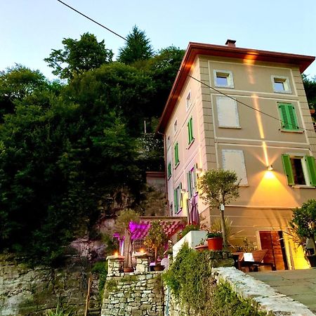 La Casa Sulla Collina Del Castello Villa Breno Exterior foto
